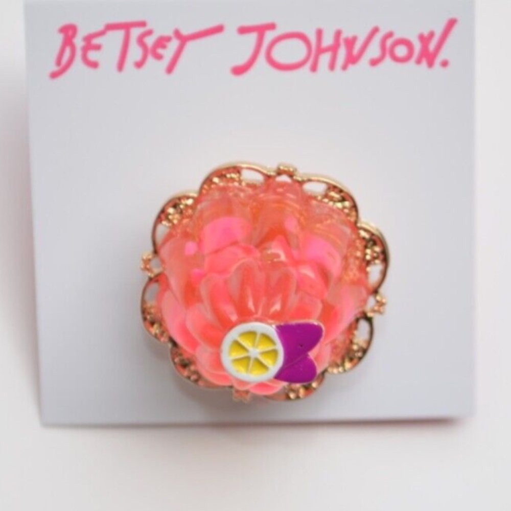 SOLD BETSEY JOHNSON SUMMER JELLO CAKE ADJUSTABLE RING NWT